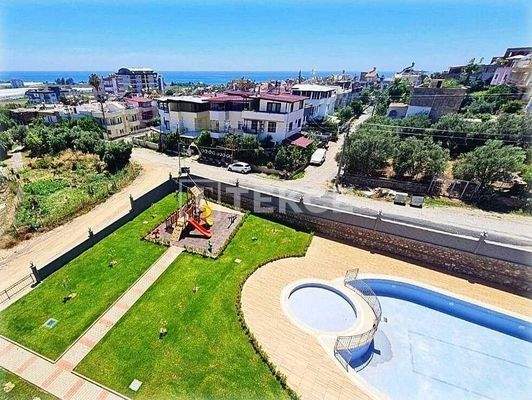Sea View Ready to Move Apartments in Alanya Demirtaş