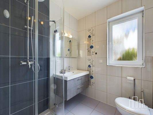 CAM02839G0-PR0162-STILL010