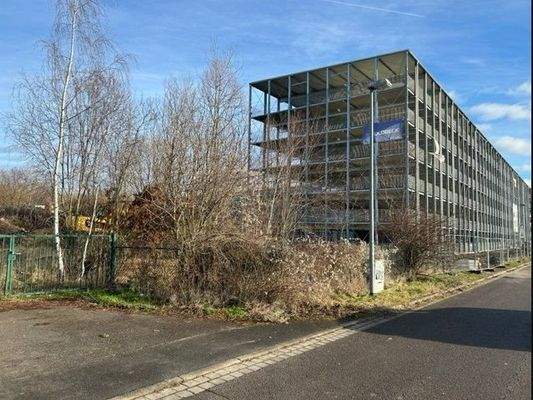 Grundstück +Nachbarbebauung