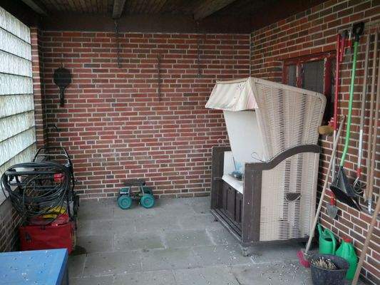 Überdachte Terrasse