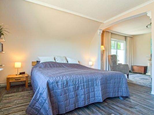 Schlafzimmer im Obergeschoss Ansicht 1