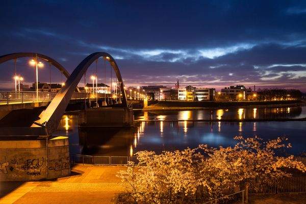 Grenzbrücke am Abend