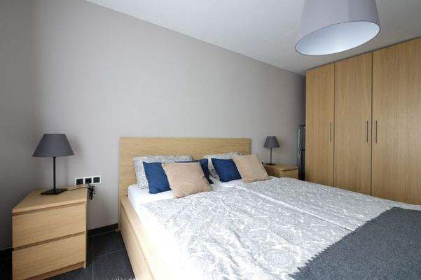 216-2 Schlafzimmer Schrank (1 von 1)