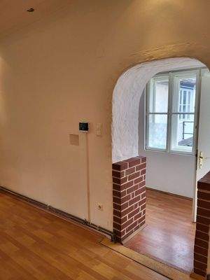 Wohnzimmer, Rundbogen