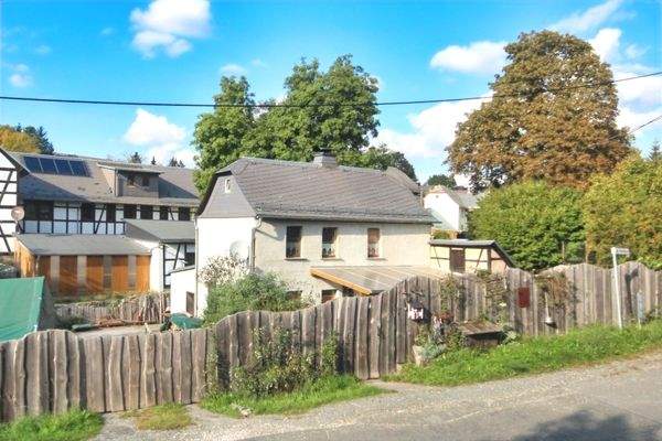 Traumhaus von der Straße