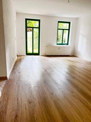 Wohnzimmer Bild 2.JPG