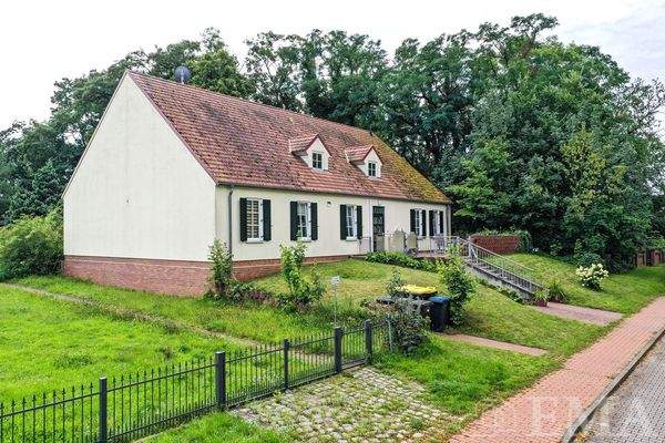 Gewerbeobjekt in Groß Behnitz