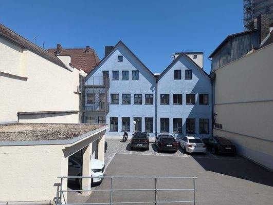 Außenstellplätze/Garage