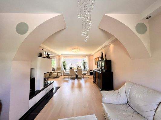 Wohnbereich Richtung Essbereich