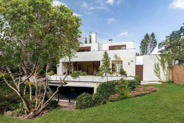 Sonnenverwöhntes Südgrundstück.