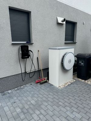 Bosch Wärmepumpe + Ladestation