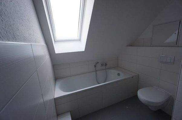 Bad mit Wanne+Dusche