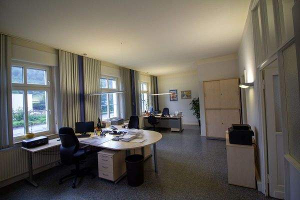 Büro Bild 1