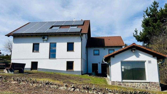 Blick aufs Gartenhaus