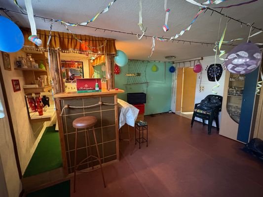 Keller; Partyraum