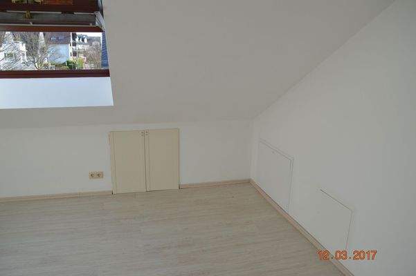 Nordostzimmer Süd-Ostecke