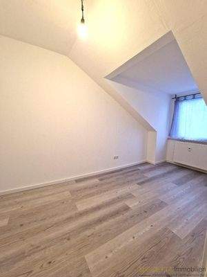 Schlafzimmer DG rechts