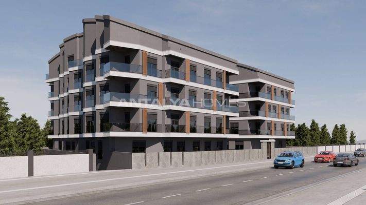 Apartments Near the Sea and Amenities in Antalya Muratpasa