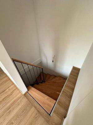 Treppe zum Eingangsbereich