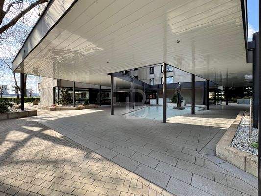 Gepflegte Außenanlagen