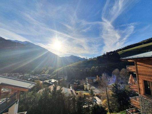 traumhafte Panoramaaussicht auf die Skipisten