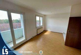 0B42FE44-9867-4041-B19D-FFC96B8B7DC8