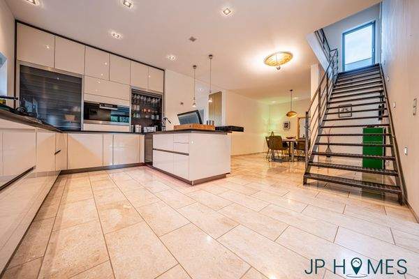 offene Küche /Esszimmer 