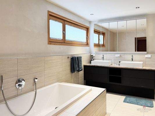 aa20dabb-052e-444e-aa10-9bac0d06b363_original