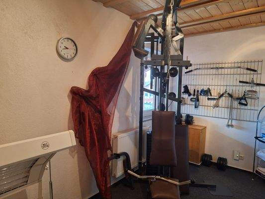 OG Abstellraum/Fitnessraum