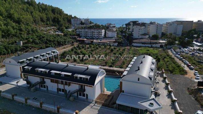 Stylish Flats Within Walking Distance of the Sea in Konakli Alanya