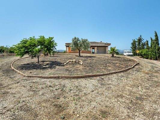 country-estate-for-sale-Sencelles-Living-Blue-Mallorca (2)