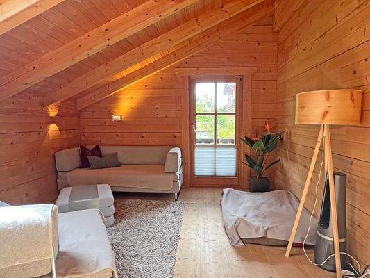 Raum im Dachgeschoss - mögliche Teilung 