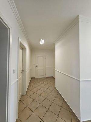 Flur mit Garderobenbereich