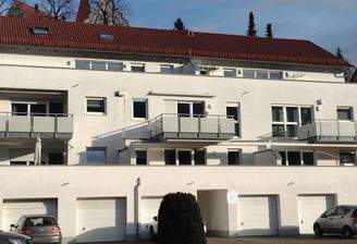 die vordere Hausansicht