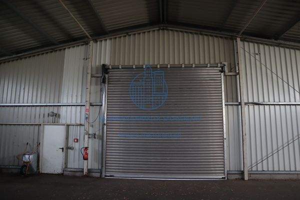 Toreinfahrt der Kalthalle 