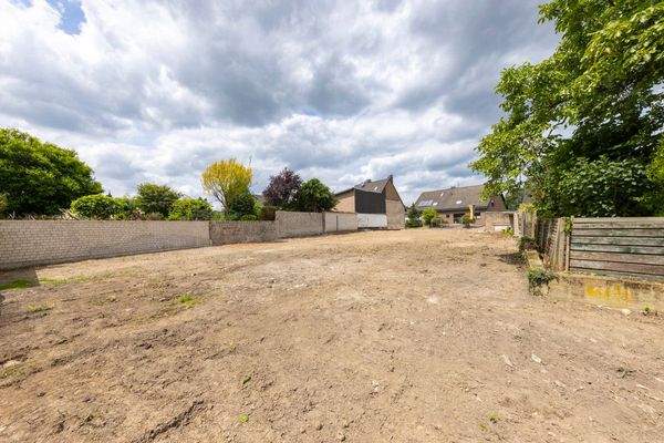 Blick über das Grundstück