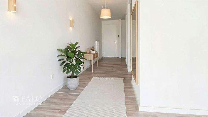 Flur - (KI generiert)