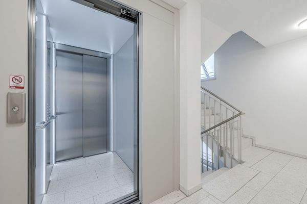 Dank Aufzug barrierefrei