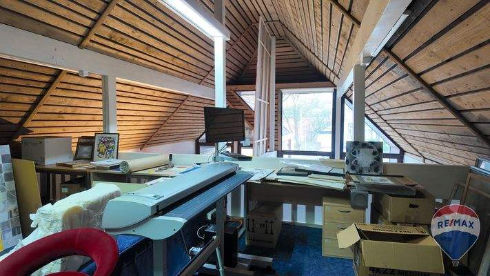 DJI_20251203121932_0274_D