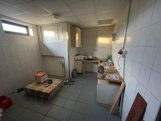 Vorbereitungsraum mit Lastenaufzug