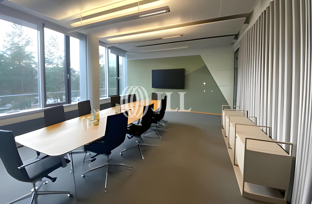 Großer Besprechungsraum