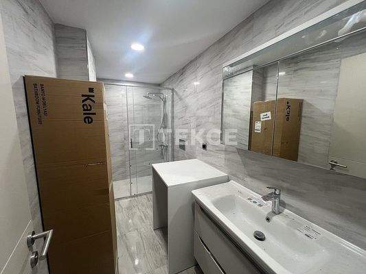 Properties within Walking Distance to the Beach in Kadıköy