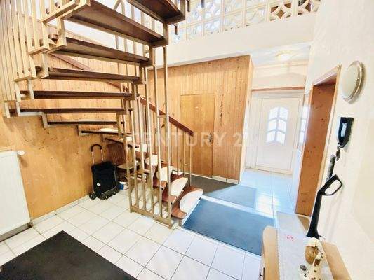 Eingangsbereich Hinter/Haupthaus