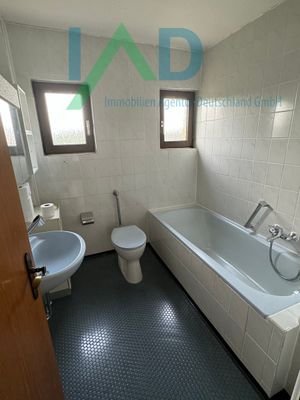 Badezimmer EG