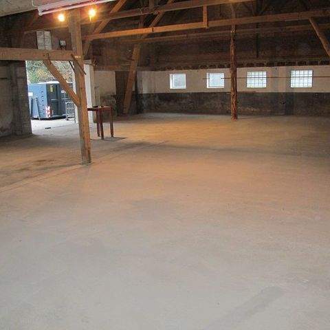 Röhrmoos Halle, Röhrmoos Hallenfläche