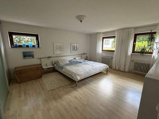 Schlafzimmer UG.jpeg