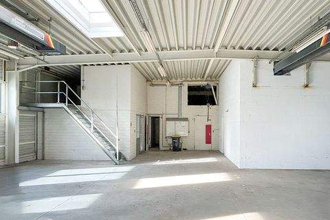 Garbsen Halle, Garbsen Hallenfläche