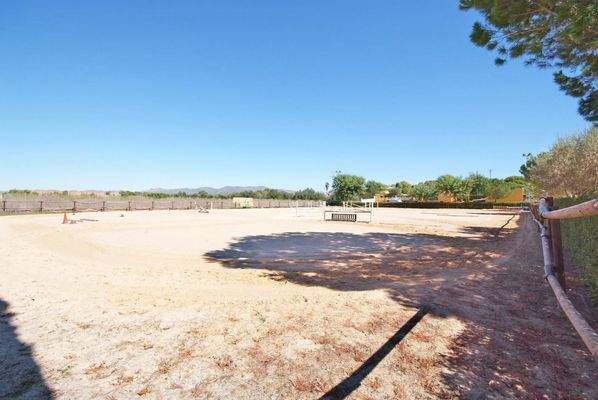 2535SG Spanien, Valencia, Betera, Haus mit Reitanlage zu verkaufen