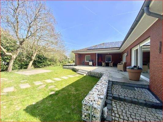 großer Winkelbungalow für 2 Generationen