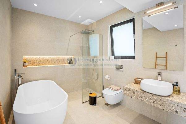 C2972 Villa Nissaki (22)